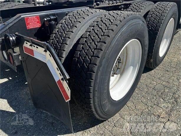 Volvo VNL Stavebníctvo - ostatné