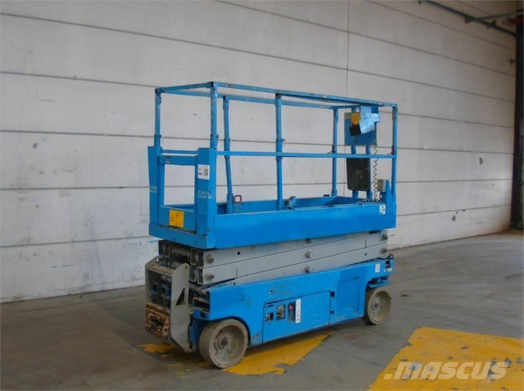 Genie GS2032 Nožnicové zdvíhacie plošiny