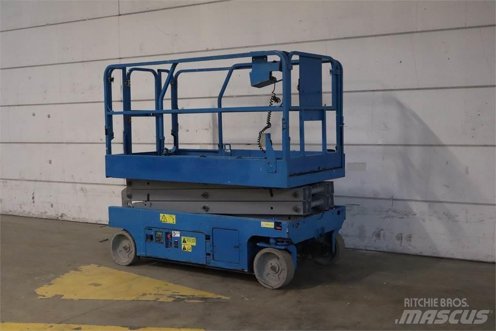 Genie GS2046 Nožnicové zdvíhacie plošiny