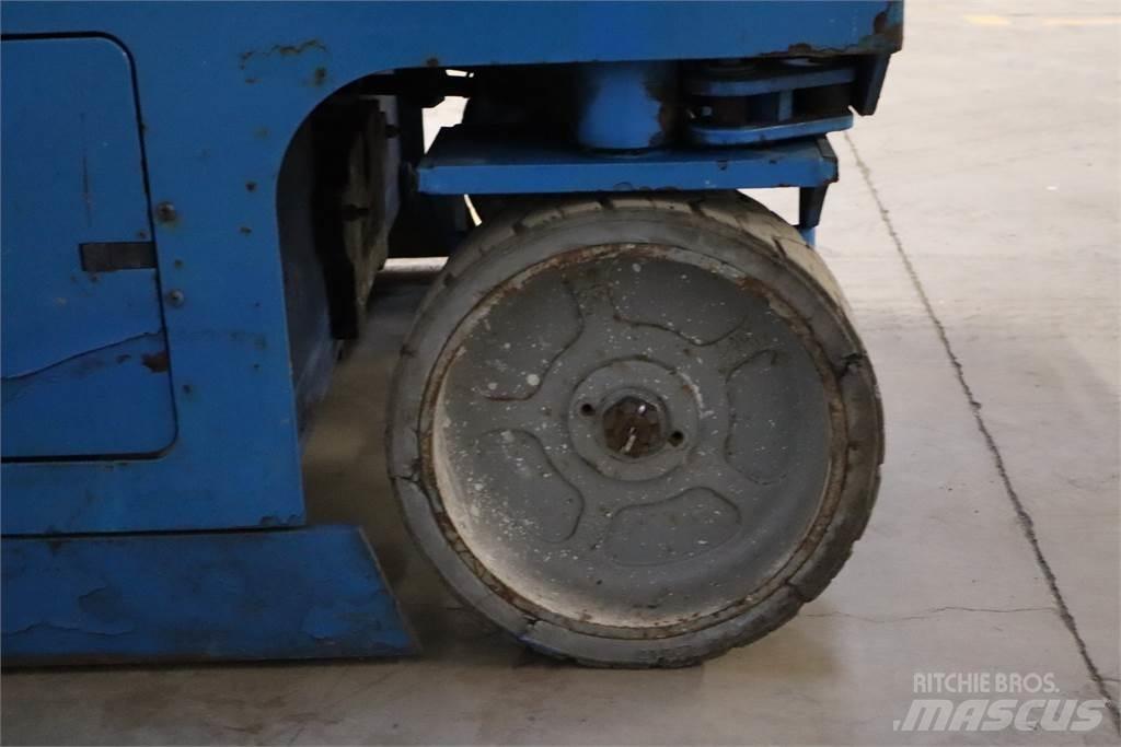 Genie GS2646 Nožnicové zdvíhacie plošiny