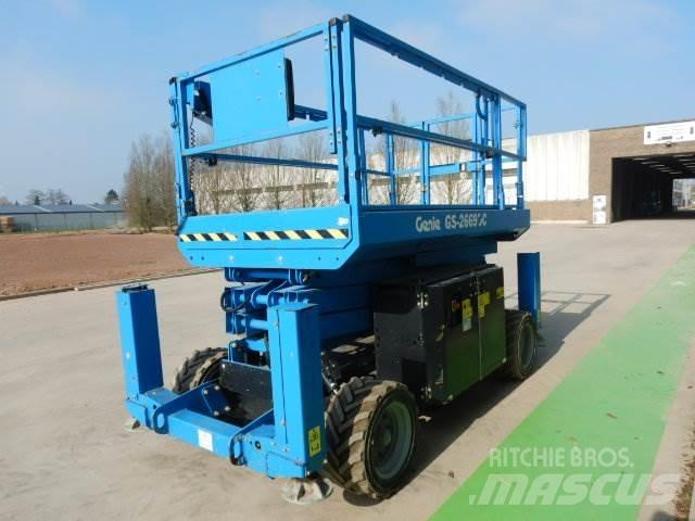 Genie GS2669DC Nožnicové zdvíhacie plošiny
