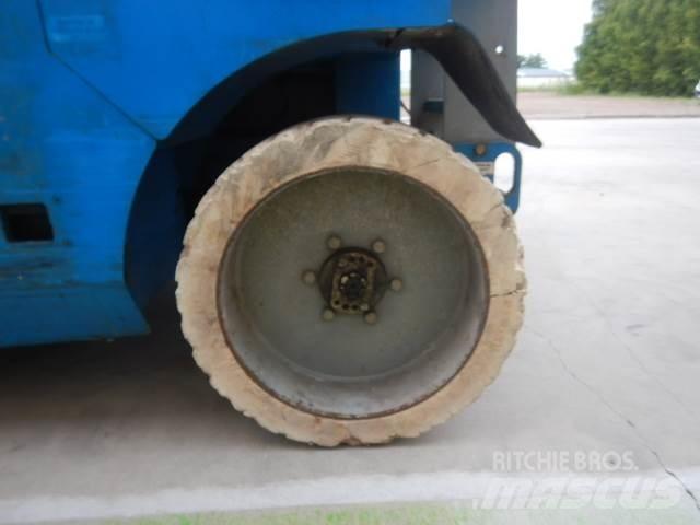 Genie GS3268DC Nožnicové zdvíhacie plošiny