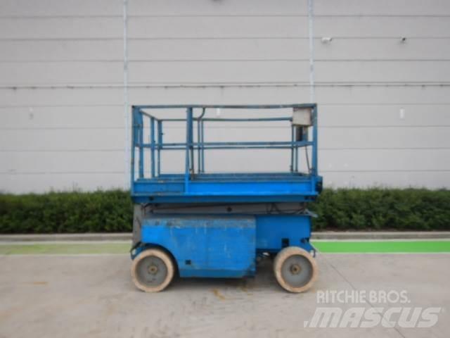 Genie GS3268DC Nožnicové zdvíhacie plošiny