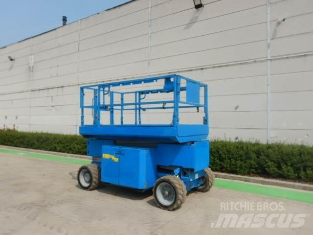 Genie GS3369DC Nožnicové zdvíhacie plošiny