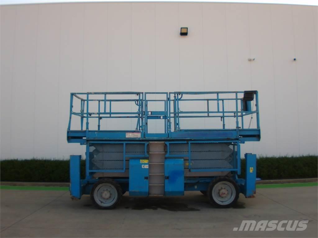 Genie GS4390RT Nožnicové zdvíhacie plošiny