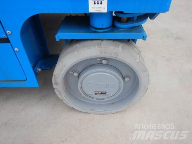 Genie GS4655 Nožnicové zdvíhacie plošiny