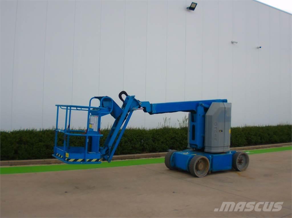 Genie Z30-20N Kĺbové plošiny