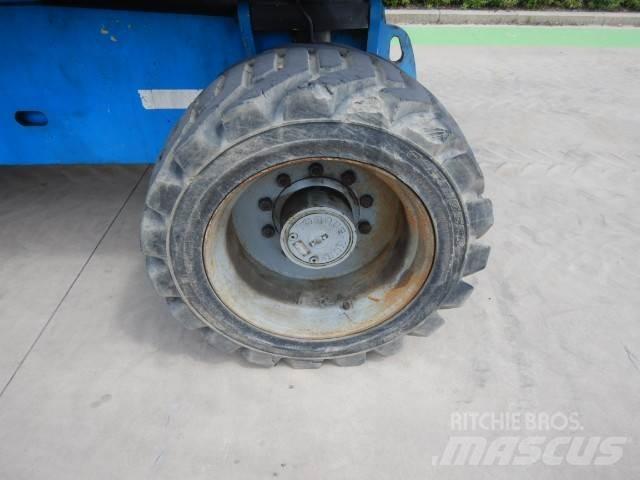 Genie Z80-60RT Kĺbové plošiny