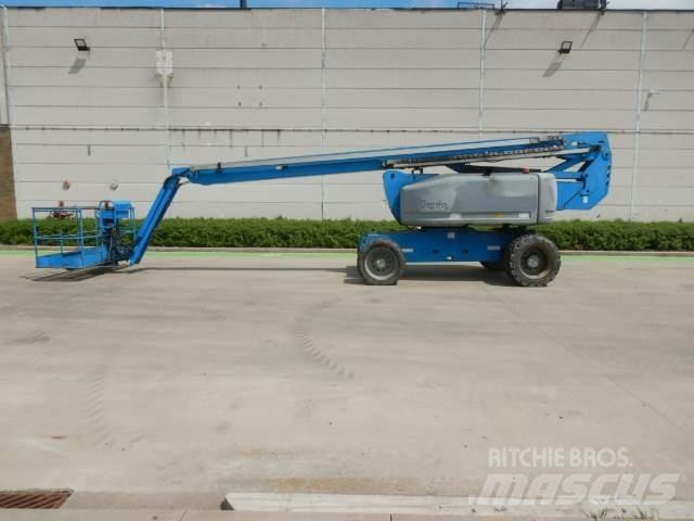 Genie Z80-60RT Kĺbové plošiny