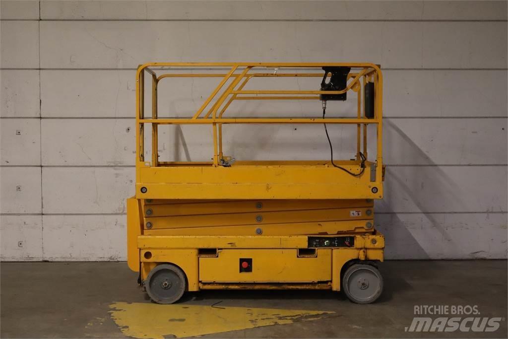 Haulotte Compact 10 Nožnicové zdvíhacie plošiny