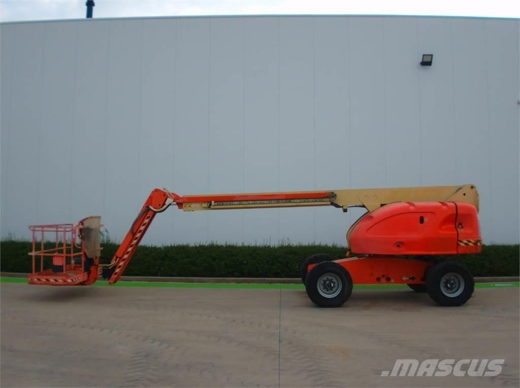 JLG 460SJ Teleskopické plošiny