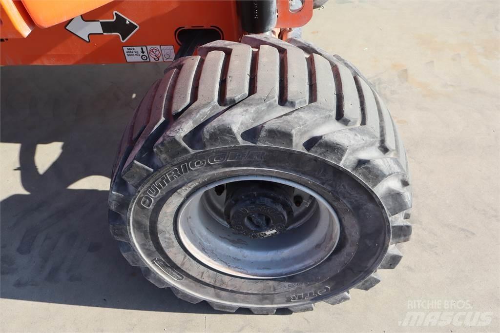 JLG 520AJ Kĺbové plošiny