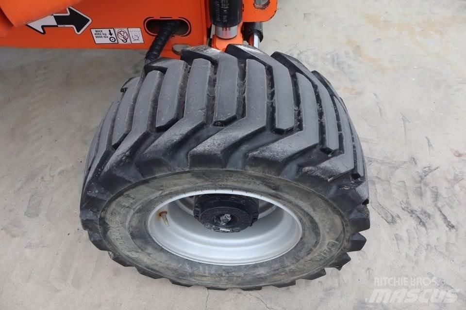 JLG 520AJ Kĺbové plošiny
