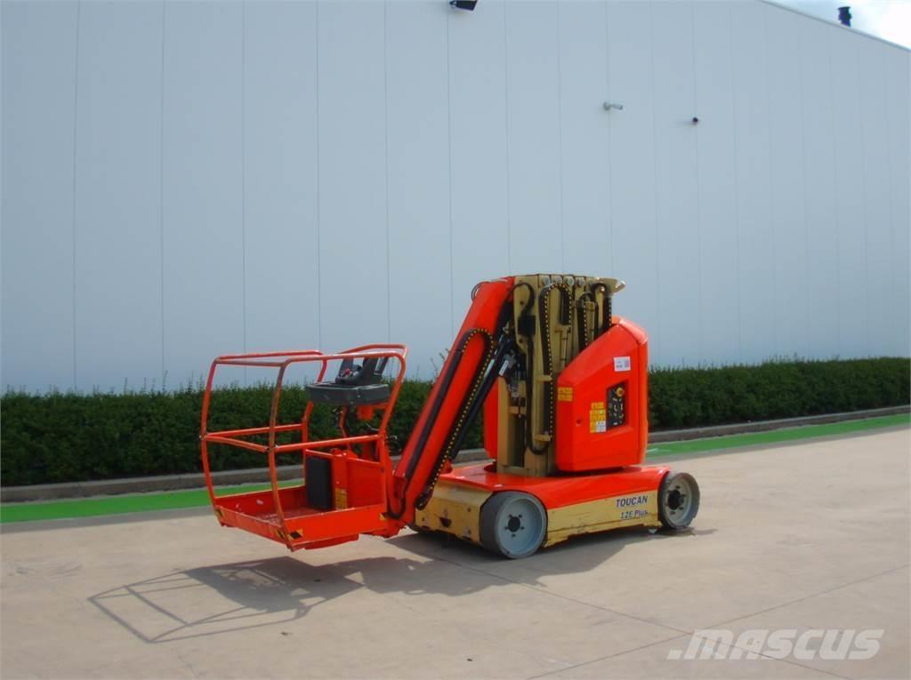 JLG Toucan 12E+ Vertikálne stĺpové výťahy