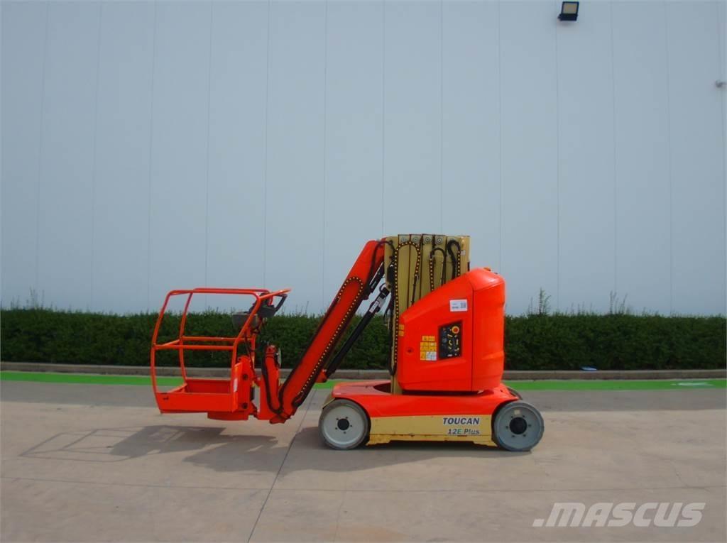 JLG Toucan 12E+ Vertikálne stĺpové výťahy