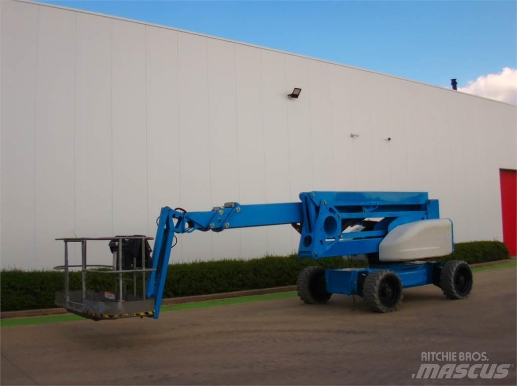 Niftylift HR28 Kĺbové plošiny