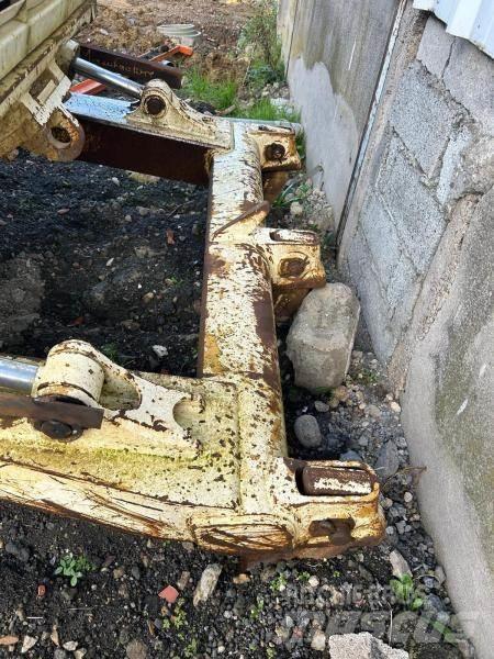 CAT 963D Ďalšie komponenty