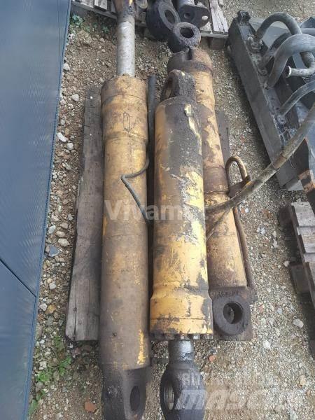 Liebherr A914 Ďalšie komponenty