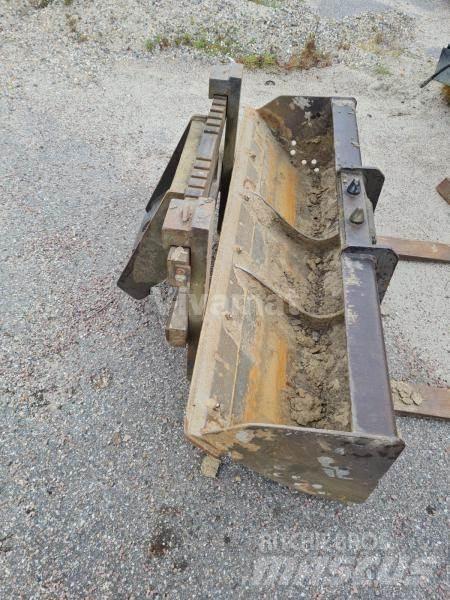 Mecalac 12MTX Lopaty
