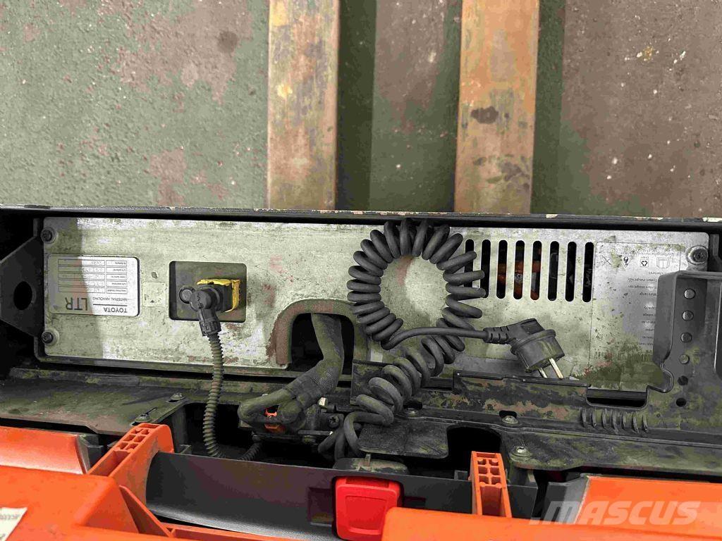 Toyota LWE 140 Nízkozdvižný vozík