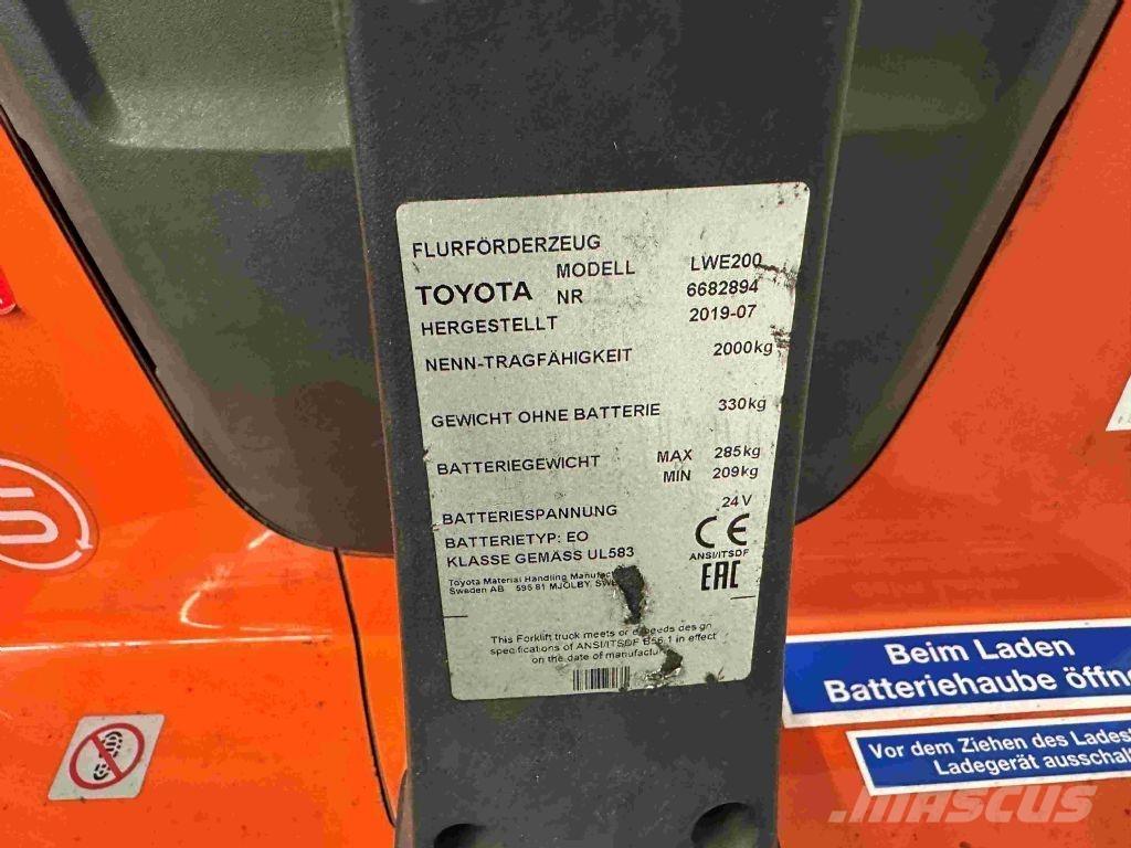 Toyota LWE 200 Nízkozdvižný vozík