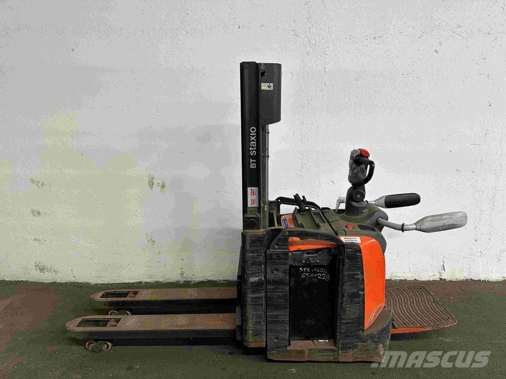 Toyota SPE 200 D Ručne vedené vysokozdvižné vozíky