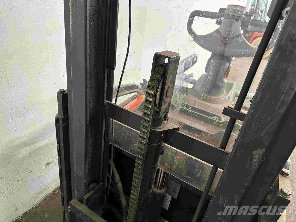 Toyota SPE 200 D Ručne vedené vysokozdvižné vozíky