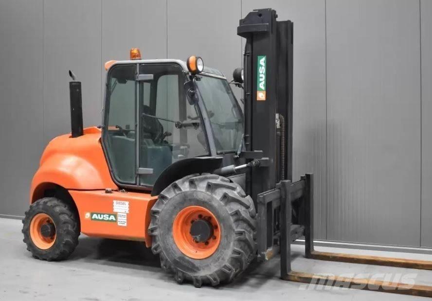 Ausa C400Hx4 Terénne vysokozdvižné vozíky