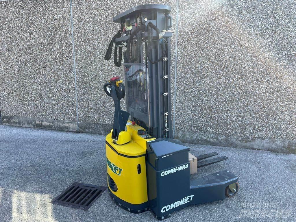 Combilift WR4 Bočný vysokozdvižný vozík