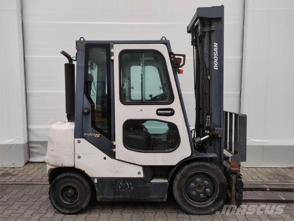 Doosan D25S-5 Dieselové vozíky