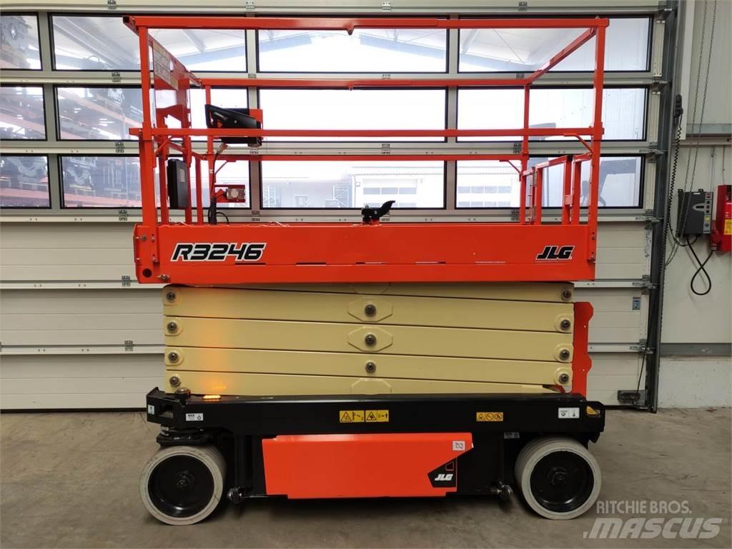 JLG R3246 Nožnicové zdvíhacie plošiny