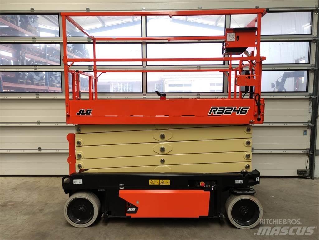 JLG R3246 Nožnicové zdvíhacie plošiny
