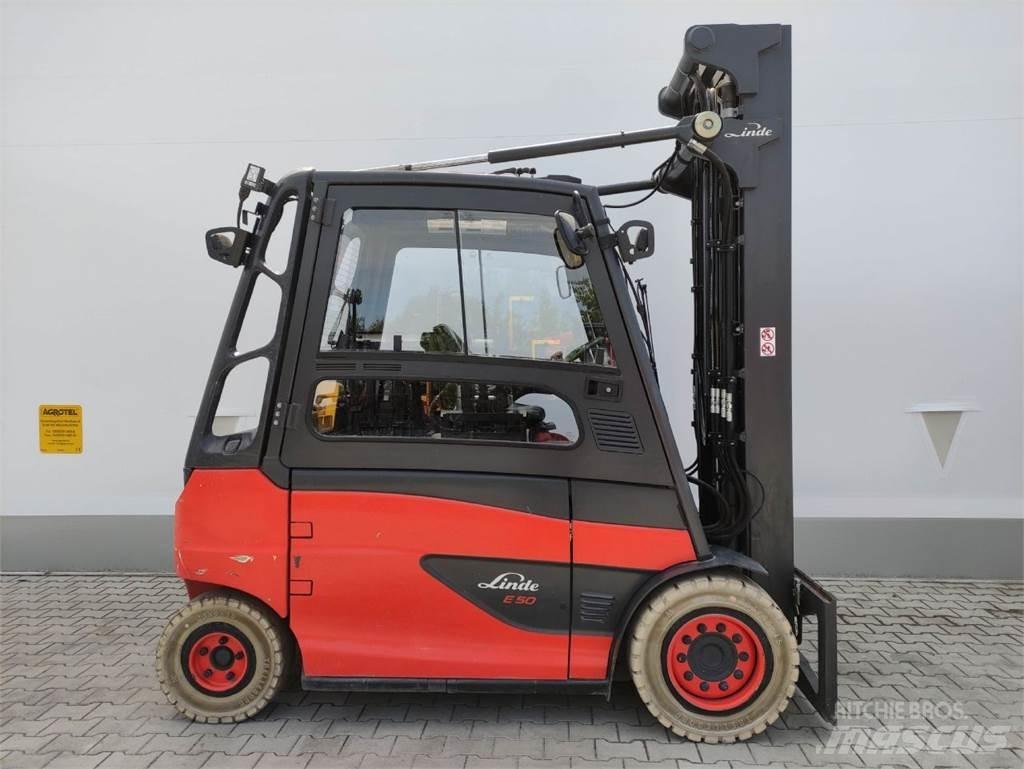 Linde E50HL-01/600-388 Akumulátorové vozíky