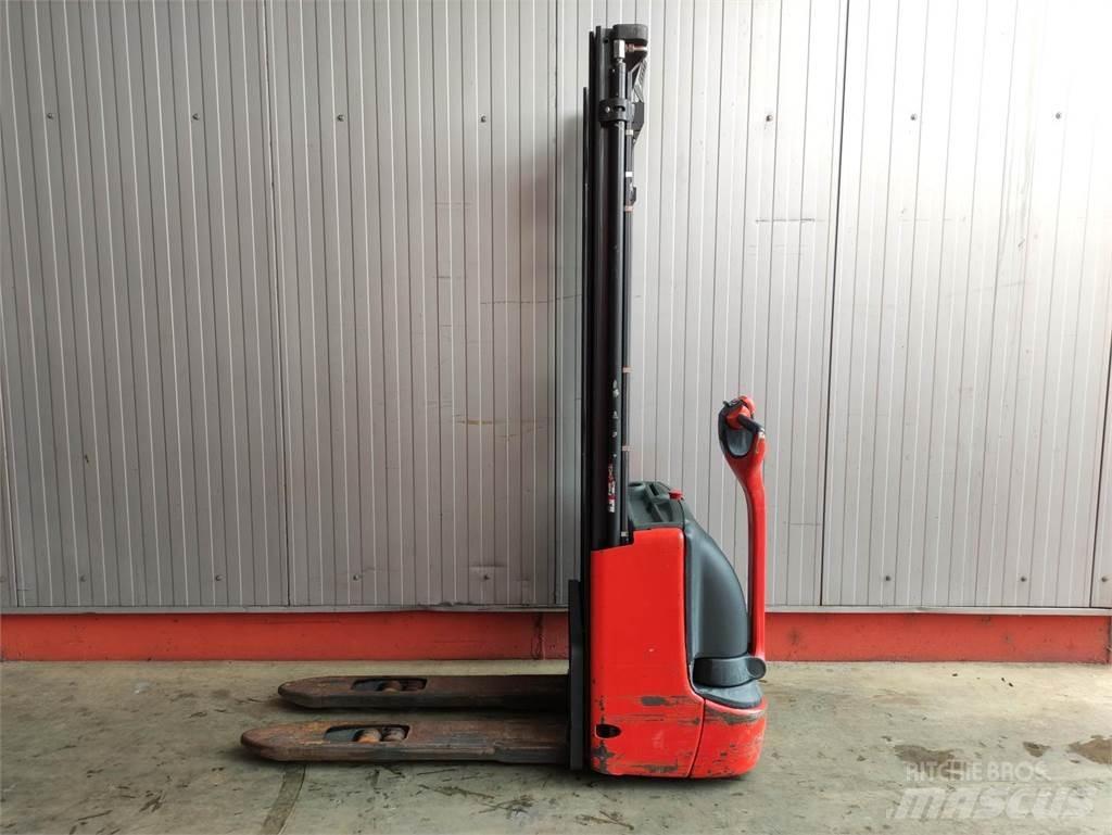 Linde L12 Ručne vedené vysokozdvižné vozíky