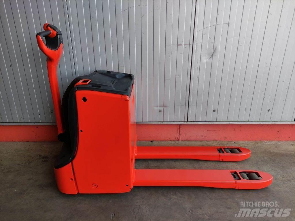 Linde T20 Nízkozdvižný vozík