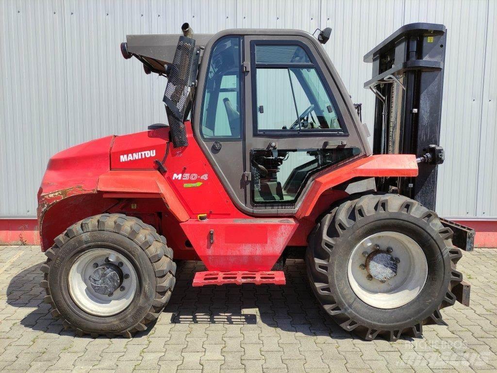 Manitou M50-4 Terénne vysokozdvižné vozíky