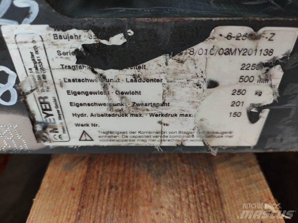 Meyer 6-2504F-Z Manipulácia s materiálom - ostatné