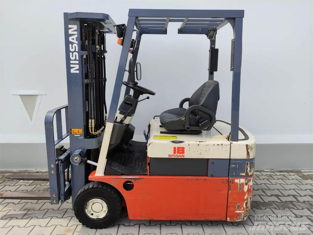 Nissan N01L18U Akumulátorové vozíky