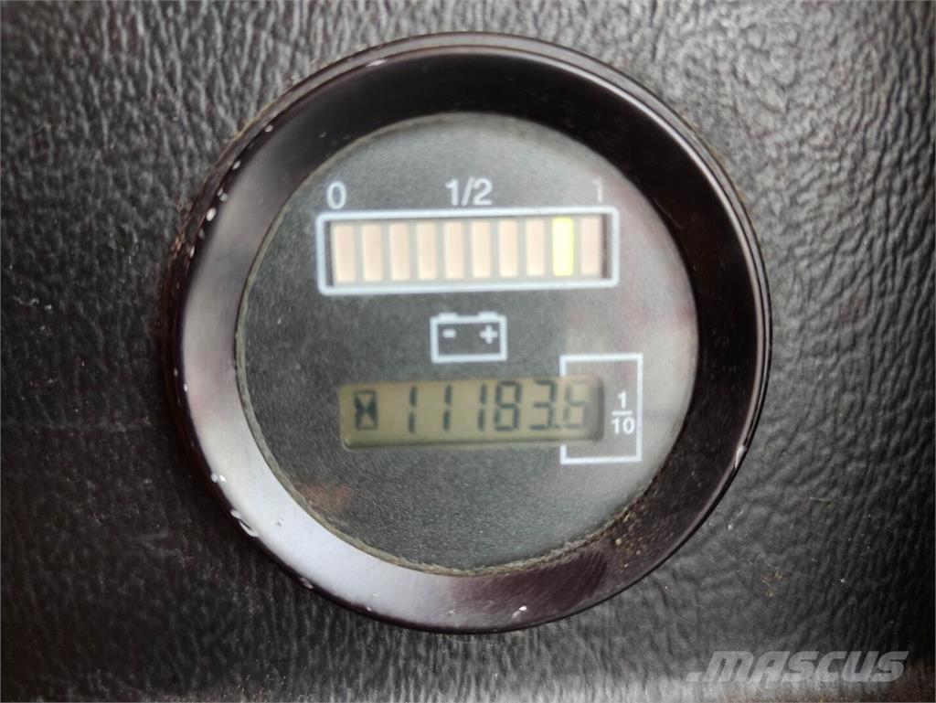 Toyota SLL 16 Ručne vedené vysokozdvižné vozíky