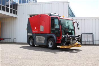 Comac HP6000 veegwagen