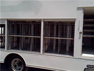 Isuzu NQR