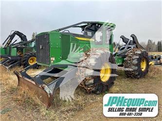 John Deere 848L