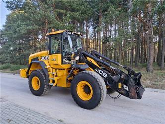 JCB 437 HT