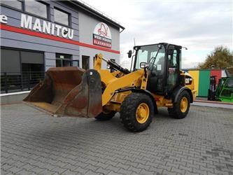 Caterpillar ( CAT ) 906M