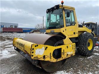 Bomag BW213