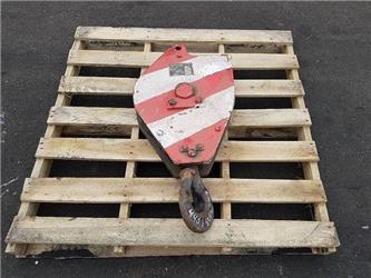  Crane parts and equipment 22100N31-1