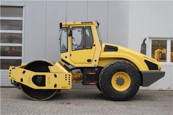 Bomag BW 213 DH-4