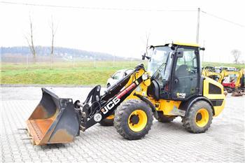 JCB 406 Toolmaster