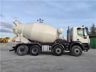 Iveco Trakker 380