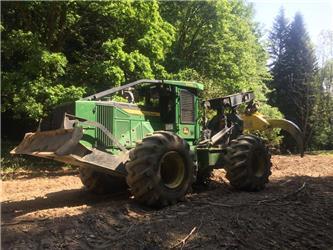 John Deere 648L-II